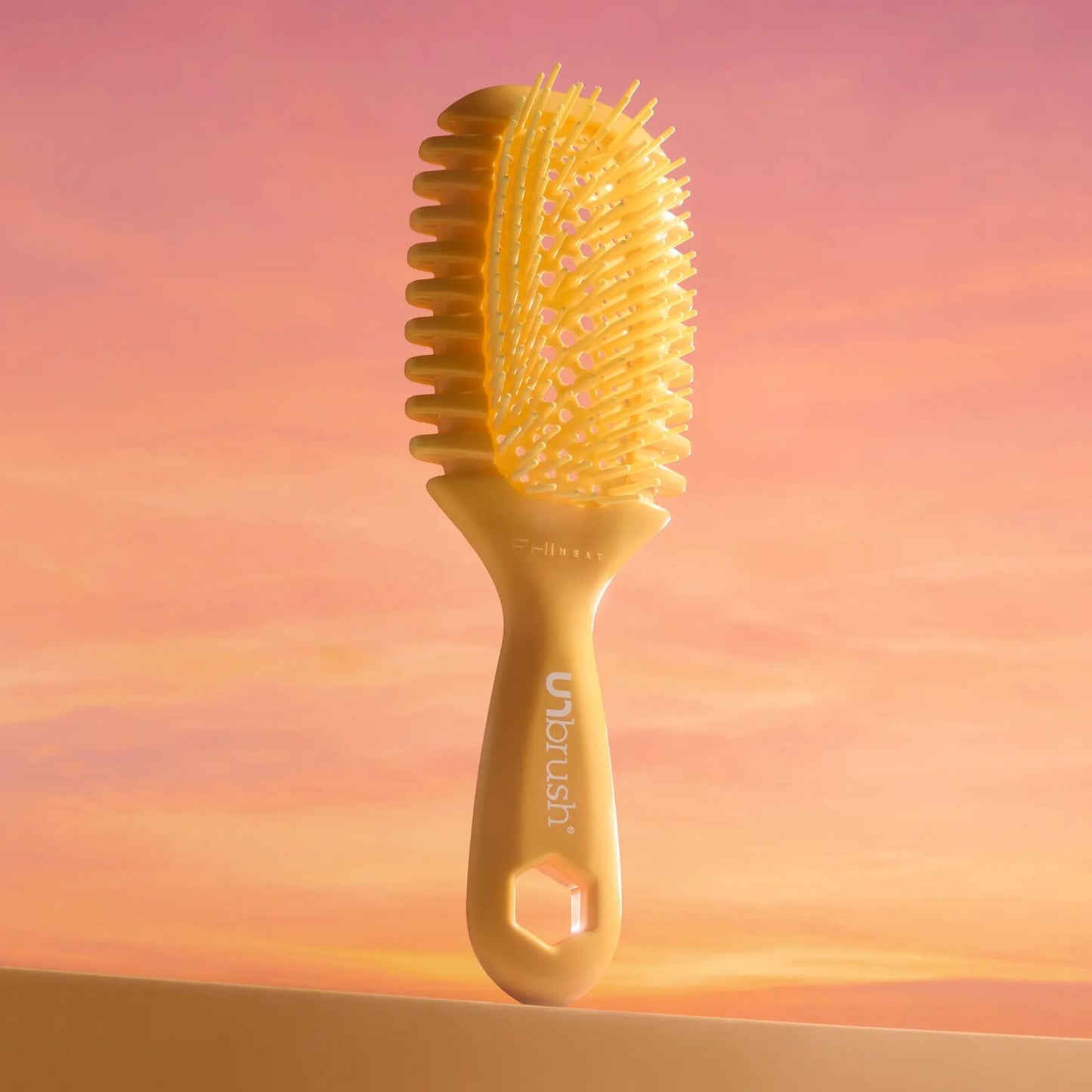 The Ultimate Pain-Free Detangling Hairbrush